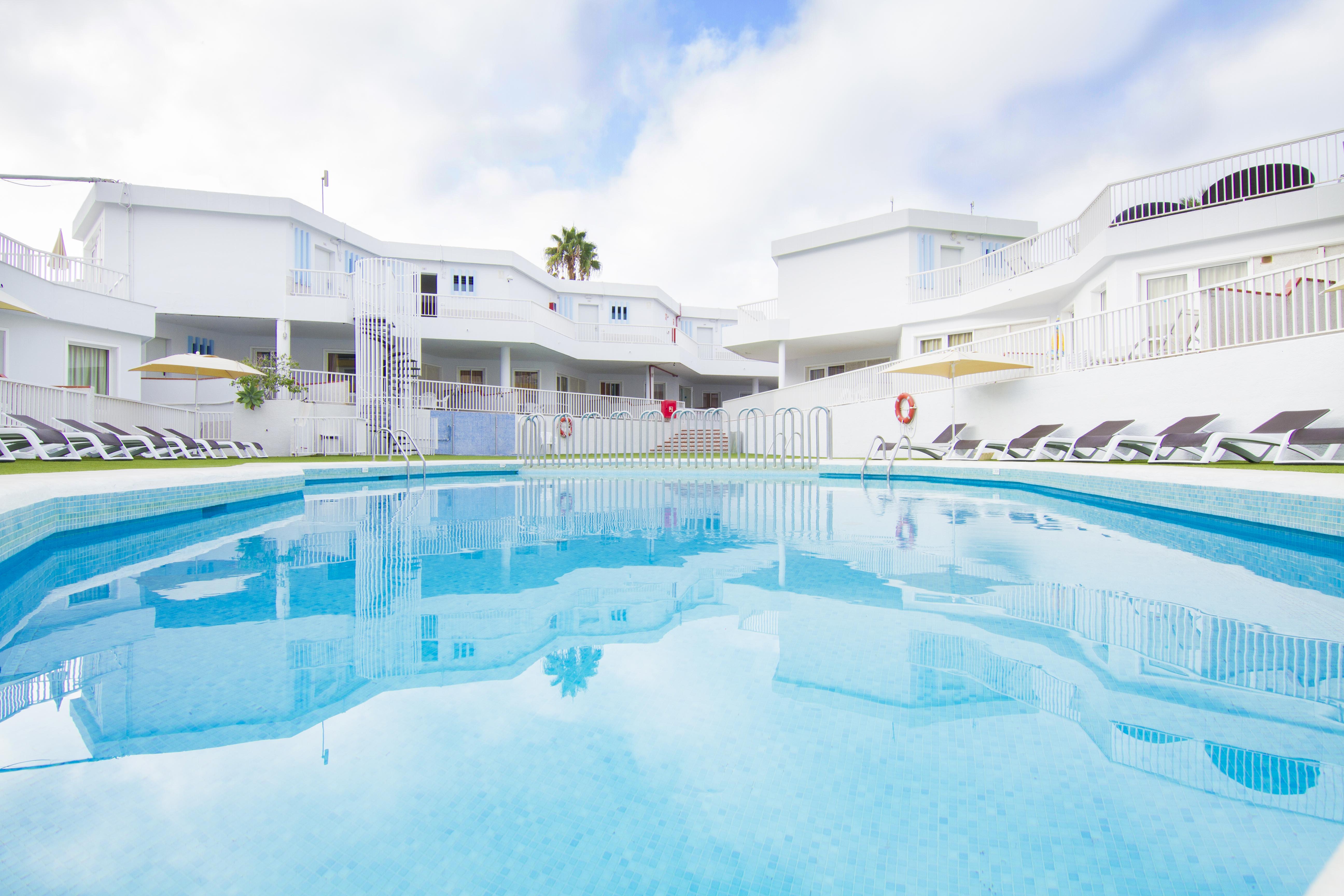 Checkin Bungalows Atlántida Los Cristianos (Tenerife) Exterior foto