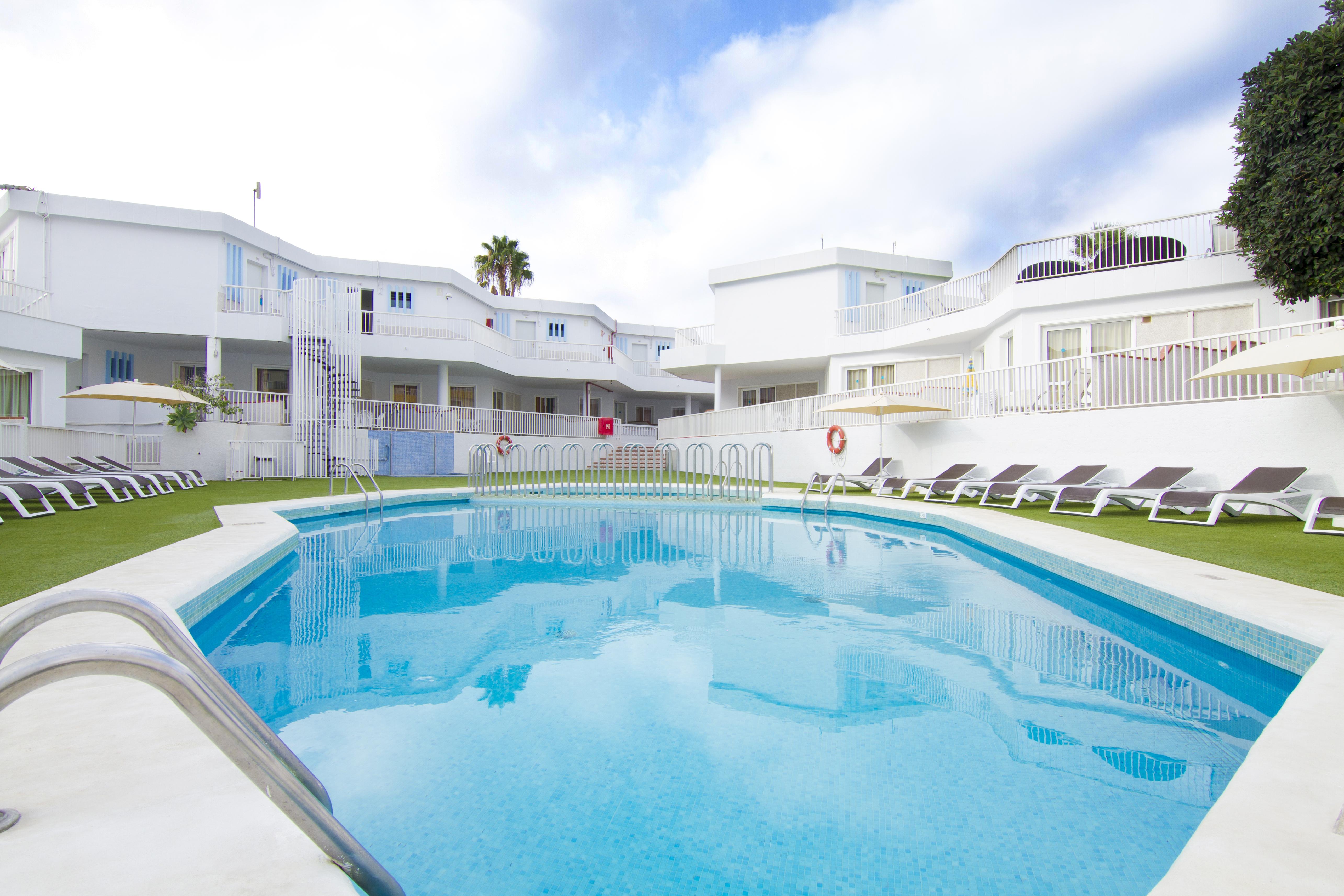 Checkin Bungalows Atlántida Los Cristianos (Tenerife) Exterior foto