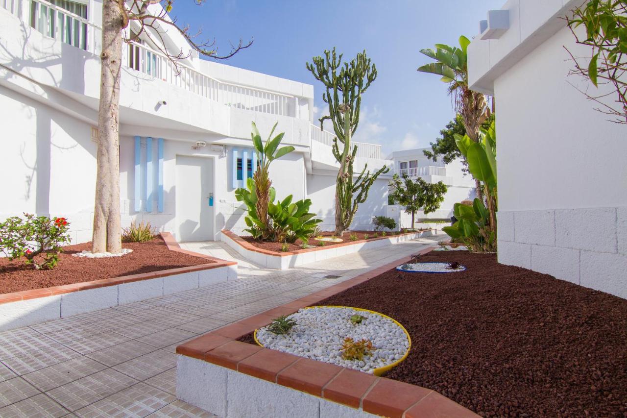 Checkin Bungalows Atlántida Los Cristianos (Tenerife) Exterior foto